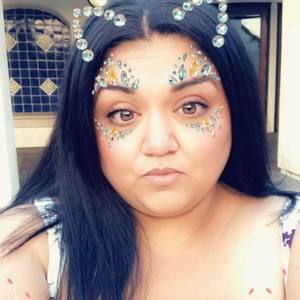 Meet your Posher, Sofia